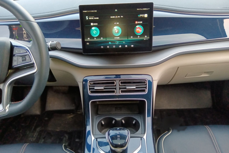比亚迪 秦PLUS 2021款 EV 400KM 豪华型中控内饰7009