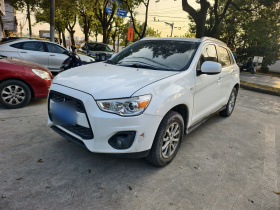 三菱 劲炫ASX 2013款 2.0L CVT两驱精英版