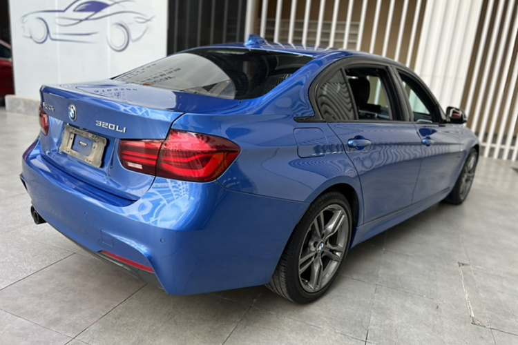 宝马3系 2018款 320Li M运动曜夜版车身外观6007