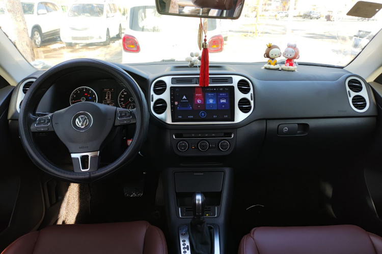 大众 途观 2015款 1.8TSI 自动两驱舒适版中控内饰12