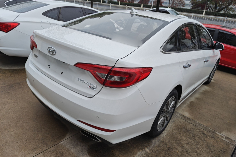 现代 索纳塔 2017款 1.6T GLS智能型车身外观7