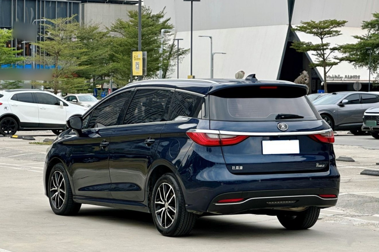 比亚迪 宋MAX 2017款 1.5T 自动智联精英型 7座车身外观6005