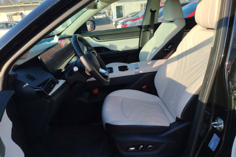 奇瑞新能源 奇瑞舒享家 2023款 512km Max中控内饰19