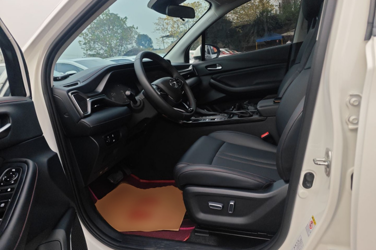 广汽传祺 传祺GS4 2021款 270T 自动智联科技版中控内饰19