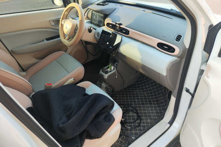 零跑汽车 零跑T03 2024款 200轻享版局部细节9005