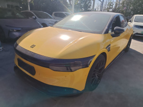 极氪007 2024款 四驱性能版 100kWh