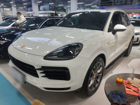 保时捷 Cayenne新能源 2023款 Cayenne E-Hybrid 2.0T
