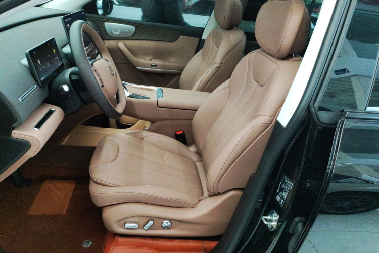 零跑汽车 零跑C11 2026款 纯电 640激光雷达智尊版中控内饰19