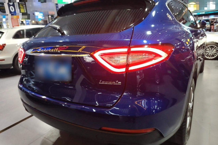 玛莎拉蒂 Levante 2019款 3.0T 标准版 国VI车身外观6005