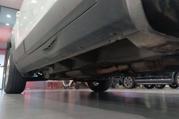 雪佛兰 科帕奇 2015款 2.4L 两驱城市版 5座局部细节9001