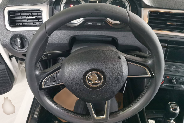 斯柯达 昕锐 2019款 1.5L 自动舒适版 国V中控内饰13