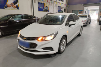 雪佛兰 科鲁兹 2018款 320 自动先锋天窗版