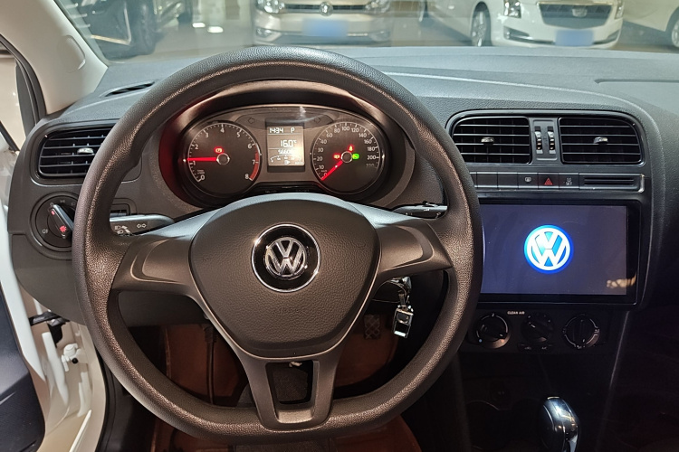 大众 Polo 2018款 1.5L 自动安驾型中控内饰13