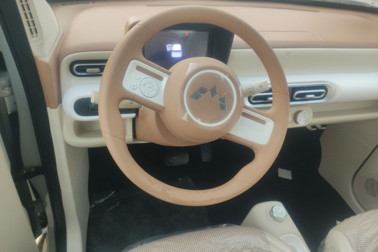 五菱汽车 宏光MINIEV 2024款 第三代 215km 青春版中控内饰13