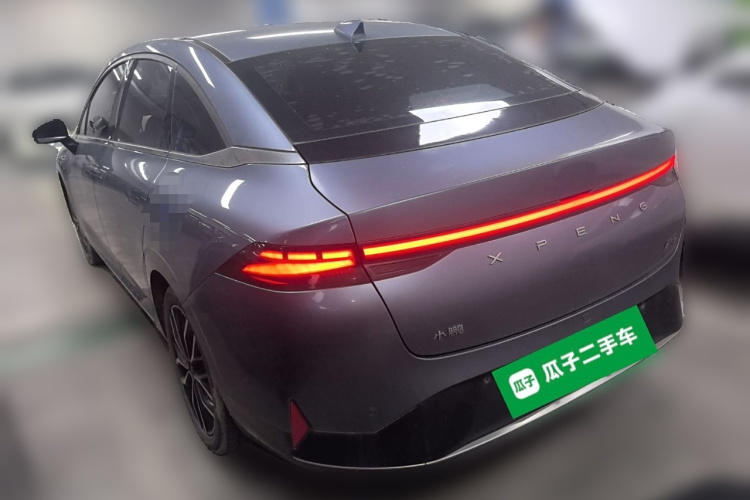 小鹏P5 2022款 460E+车身外观6003