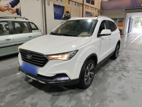 奔腾X40 2019款 1.6L 自动豪华型 国V