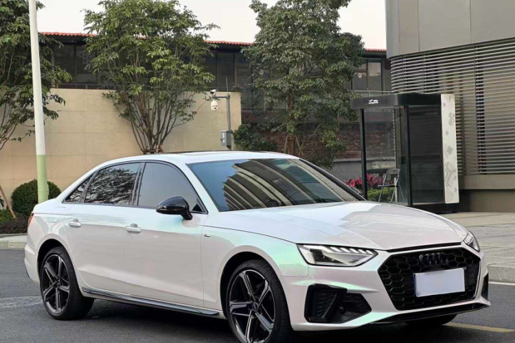 奥迪A4L 2024款 40 TFSI 豪华动感型车身外观6007