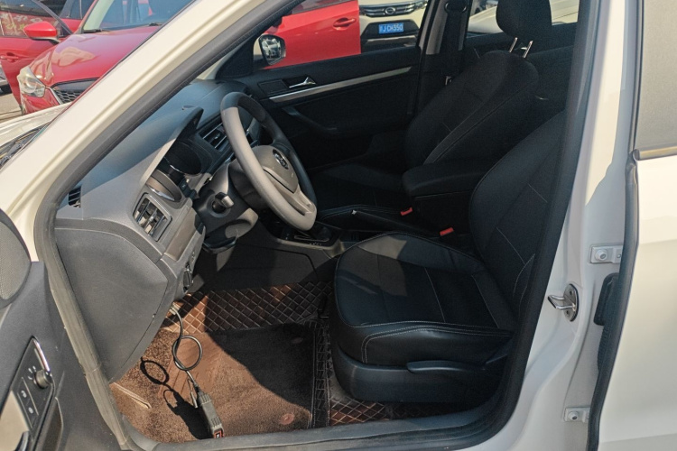 大众 2019款 朗逸启航 1.5L 自动风尚版 国VI中控内饰19