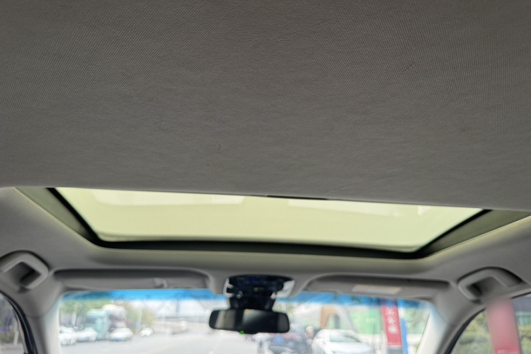 丰田 凌放HARRIER 2022款 双擎 2.5L CVT两驱豪华版局部细节22