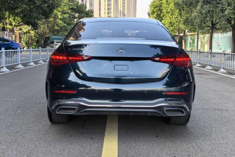奔驰C级 2025款 改款 C 260 L 运动版车身外观6005
