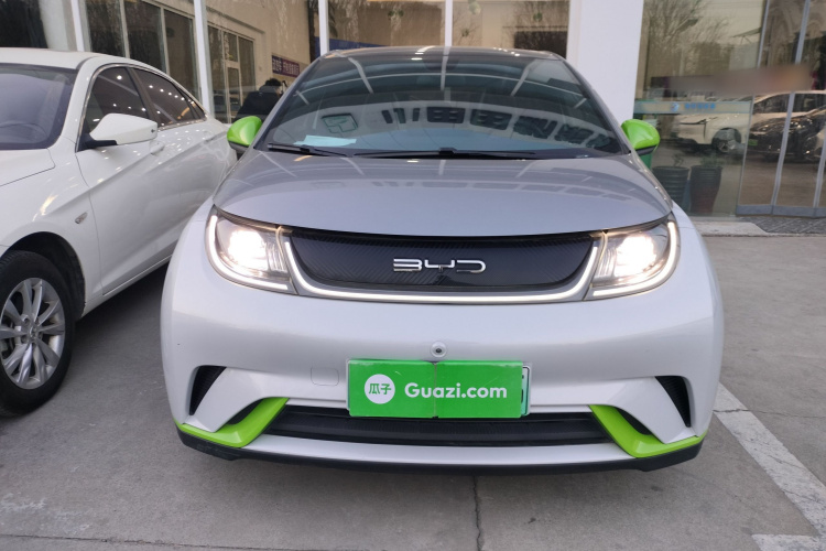 比亚迪 海豚 2021款 405km 时尚版车身外观2