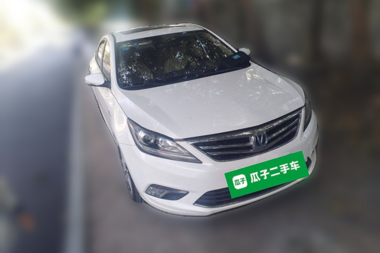 长安 逸动 2016款 1.6L 手动风尚型车身外观6002