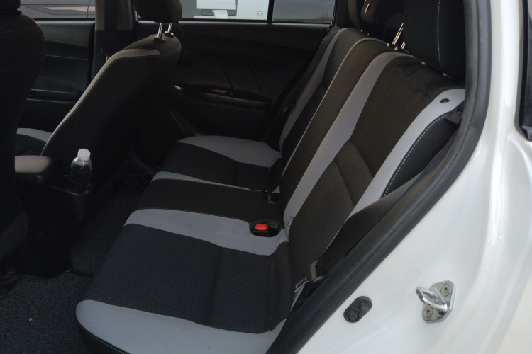 丰田 YARiS L 致炫 2020款 致炫X 1.5L CVT领先版中控内饰21