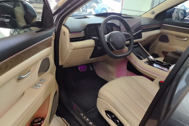 鸿蒙智行 问界M7 2022款 1.5T 四驱豪华版中控内饰20