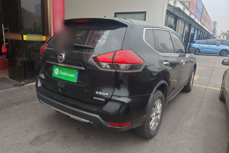 日产 奇骏 2019款 2.0L CVT智联舒适版 2WD车身外观6005