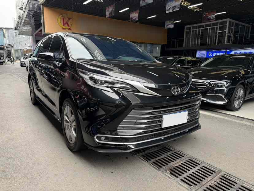 丰田 赛那SIENNA 2024款 2.5L混动 豪华版(4)