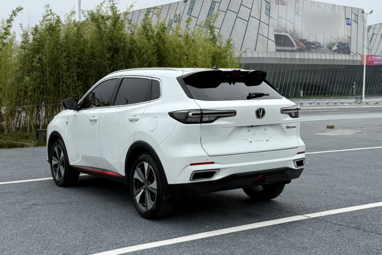 长安CS55PLUS 2022款 第二代 1.5T DCT豪华型车身外观6004