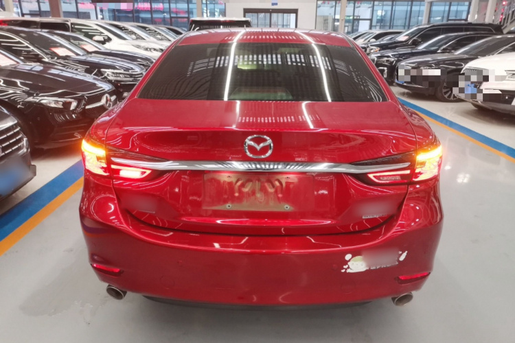 马自达 阿特兹 2020款 2.0L 蓝天时尚版车身外观6