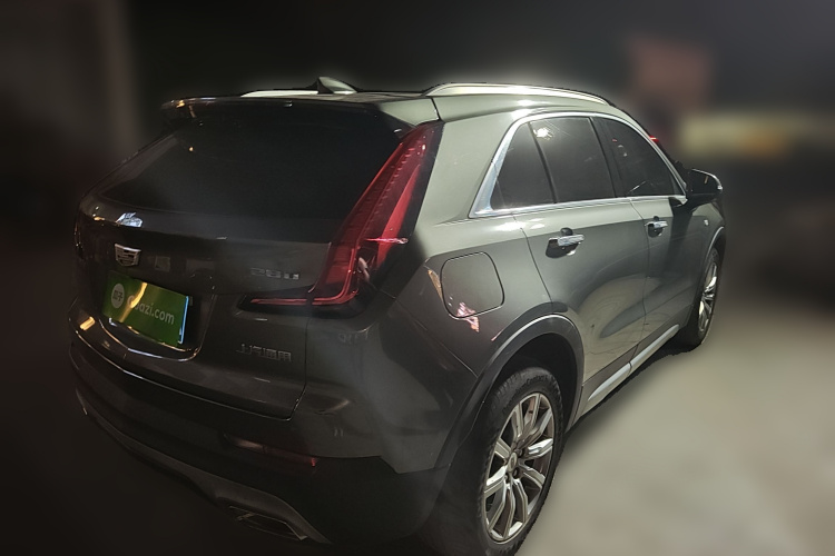 凯迪拉克XT4 2018款 28T 两驱豪华型车身外观7