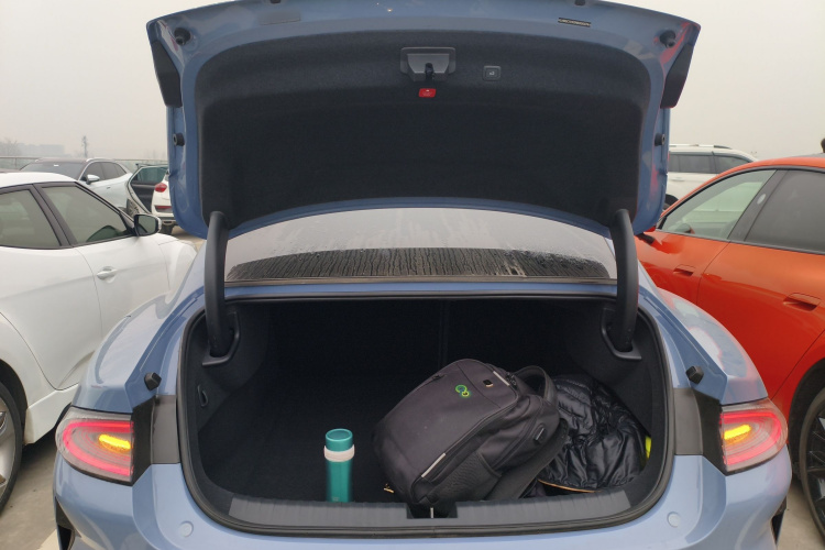 小米汽车 小米SU7 2024款 后驱长续航智驾版局部细节23