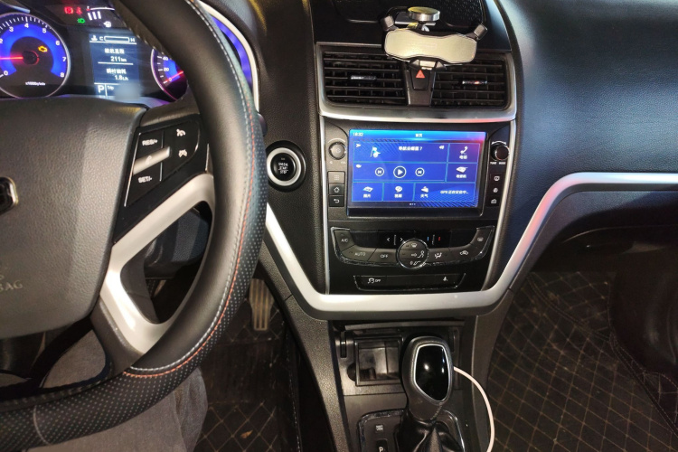 吉利汽车 帝豪 2015款 三厢 1.3T CVT向上版局部细节16