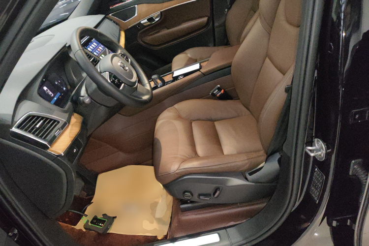 沃尔沃XC90 2024款 B5 智行豪华版 5座中控内饰19