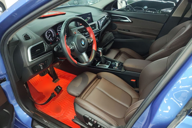 宝马1系 2019款 118i M运动套装局部细节19