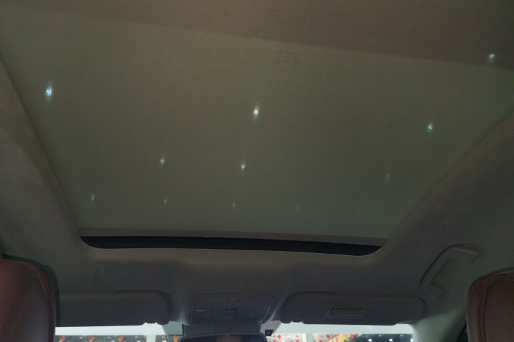 红旗HS7 2022款 3.0T 自动四驱智联旗畅版 七座中控内饰22