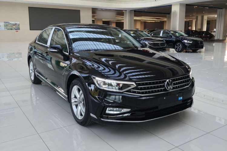 大众 迈腾 2025款 众享款 280TSI DSG舒适型车身外观6001