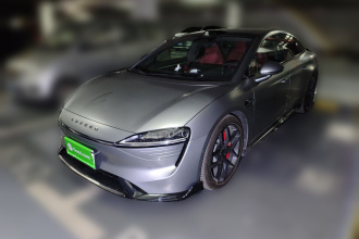 鸿蒙智行 智界S7 2025款 703km Ultra运动版