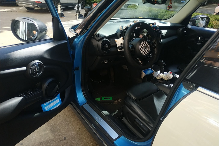 MINI 2016款 1.5T COOPER 五门版中控内饰7003