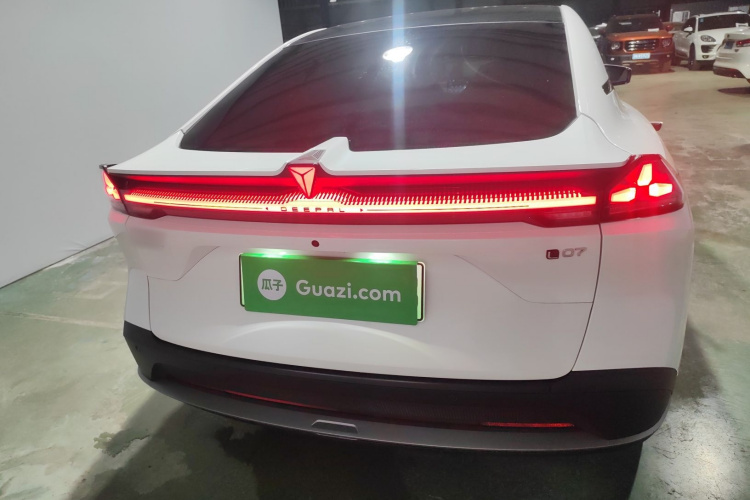 深蓝汽车 深蓝L07 2026款 550Ultra华为乾崑ADS SE版车身外观6004