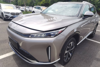 荣威D5X DMH 2024款 135旗舰版