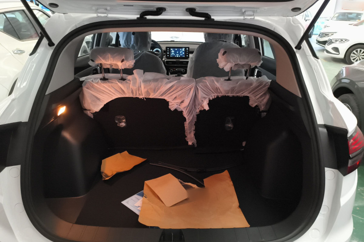 吉利汽车 缤越 2025款 1.5L CVT超能版机舱底盘23