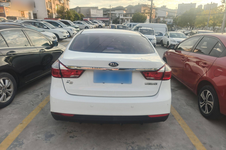 起亚K3 2017款  1.6L 自动15周年特别版GLS车身外观6004