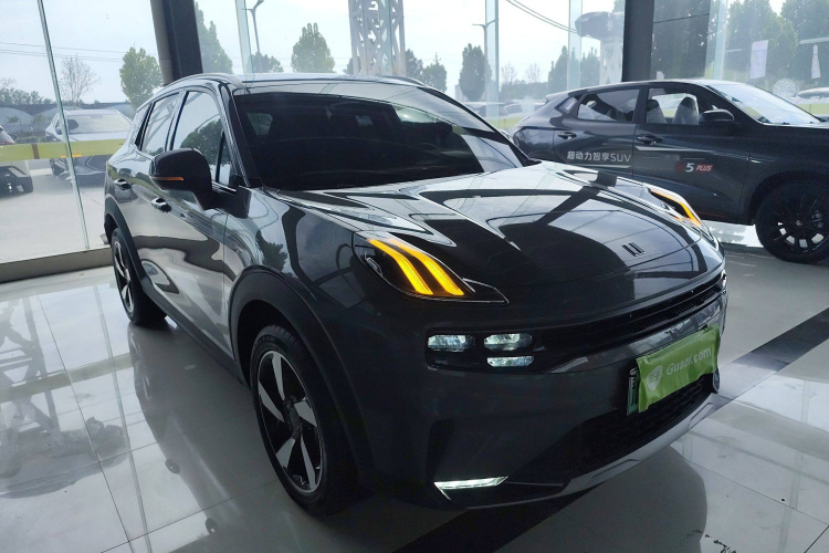 领克06 EM-P 2020款 PHEV Plus车身外观3