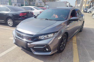本田 思域 2021款 HATCHBACK 220TURBO CVT新锐控