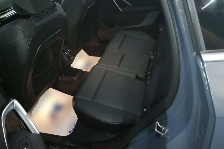 宝马X1 2023款 sDrive20Li X设计套装中控内饰7003