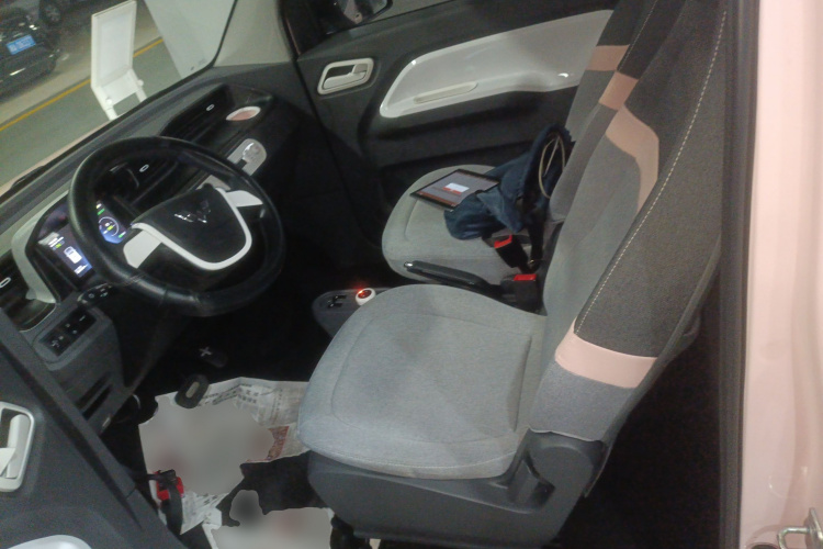 五菱汽车 宏光MINIEV 2022款 马卡龙臻享款 磷酸铁锂中控内饰19