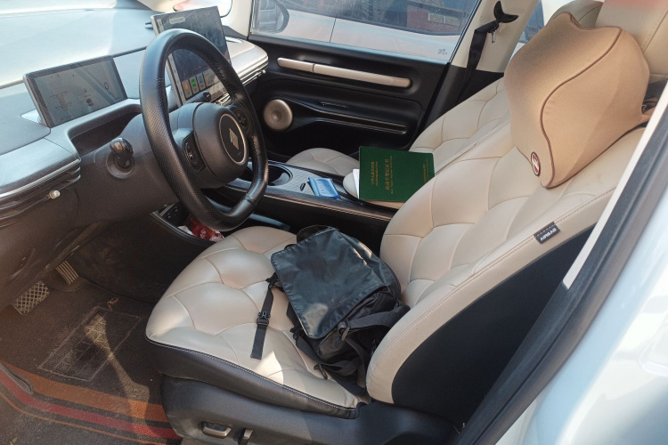 宝骏云朵 2023款 460 Pro 灵犀版中控内饰19